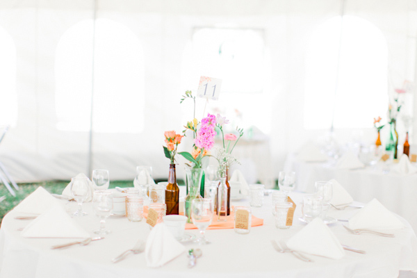 vintage-backyard-wedding