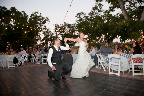 vintage-wedding-at-walnut-grove