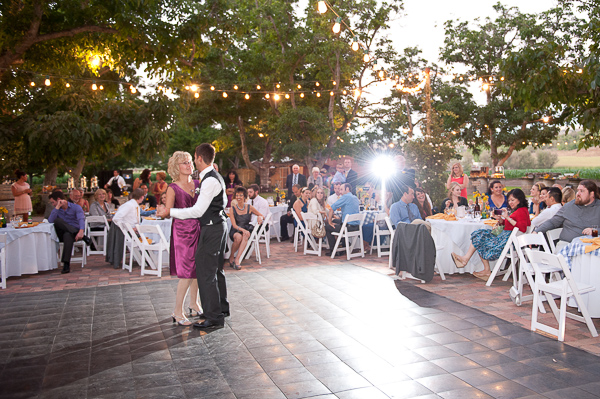 vintage-wedding-at-walnut-grove