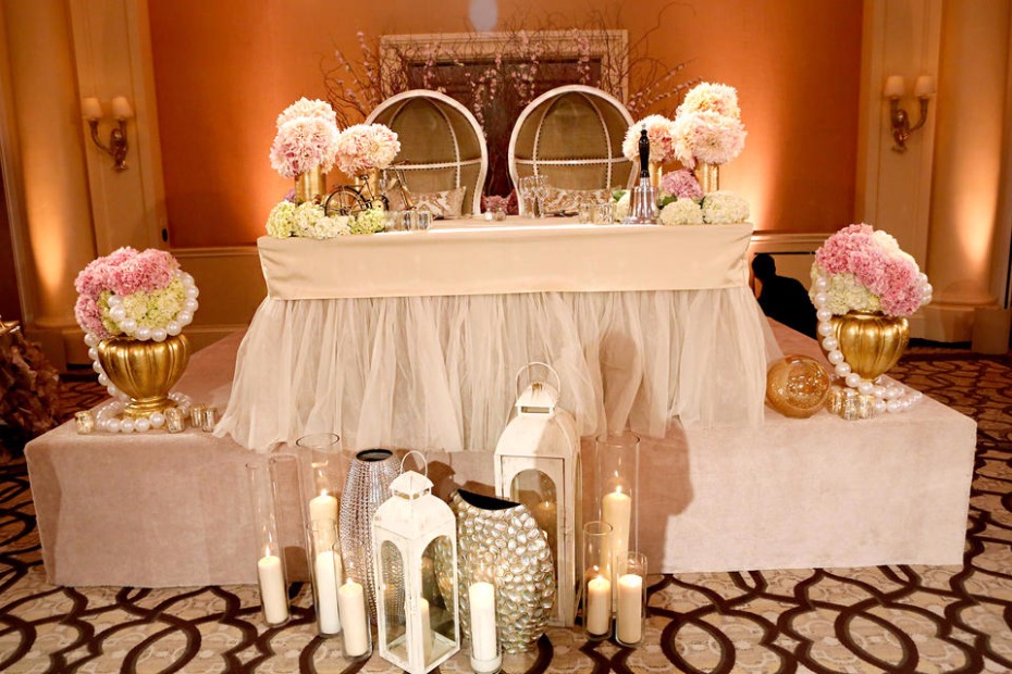sweet heart table for Tamara Barney Wedding