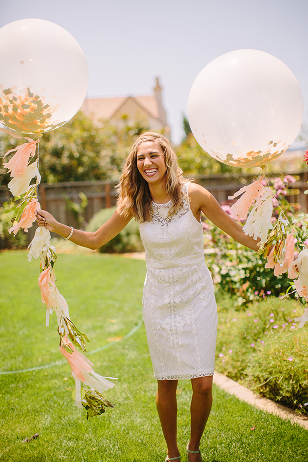 backyard-bridal-shower-in-peach-and-gold