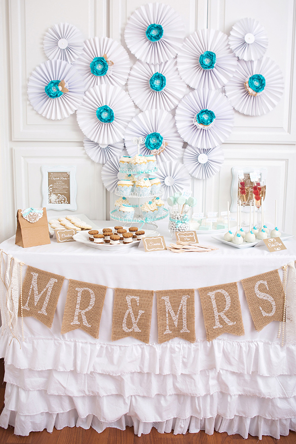 blue-and-white-cake-table-ideas