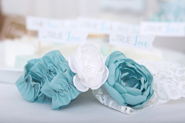 blue-and-white-cake-table-ideas