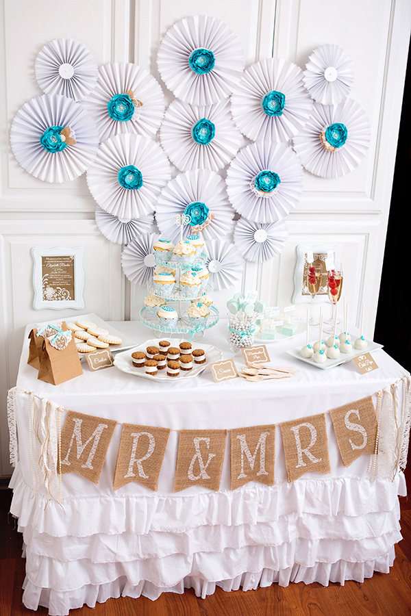 blue-and-white-cake-table-ideas