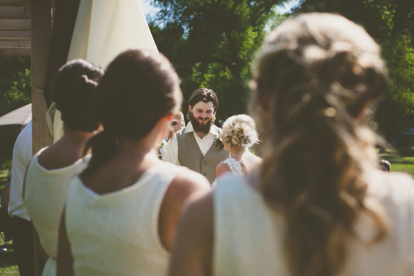 brown-and-white-wisconsin-wedding