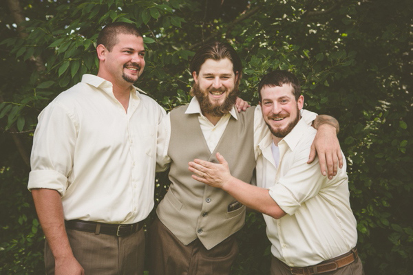 brown-and-white-wisconsin-wedding