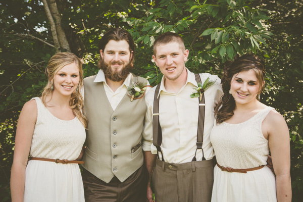 brown-and-white-wisconsin-wedding