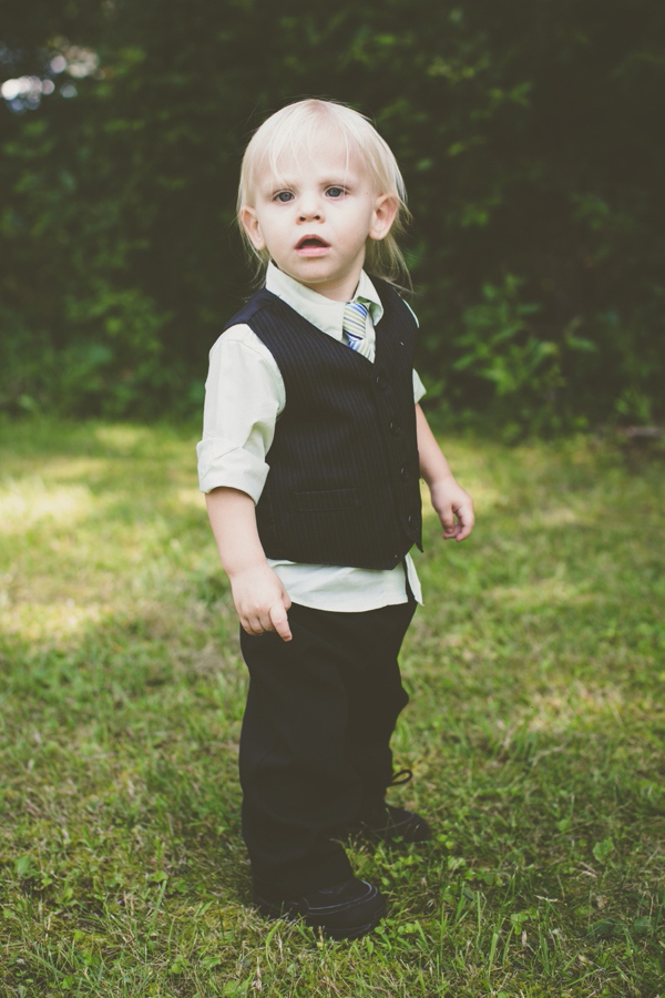 brown-and-white-wisconsin-wedding