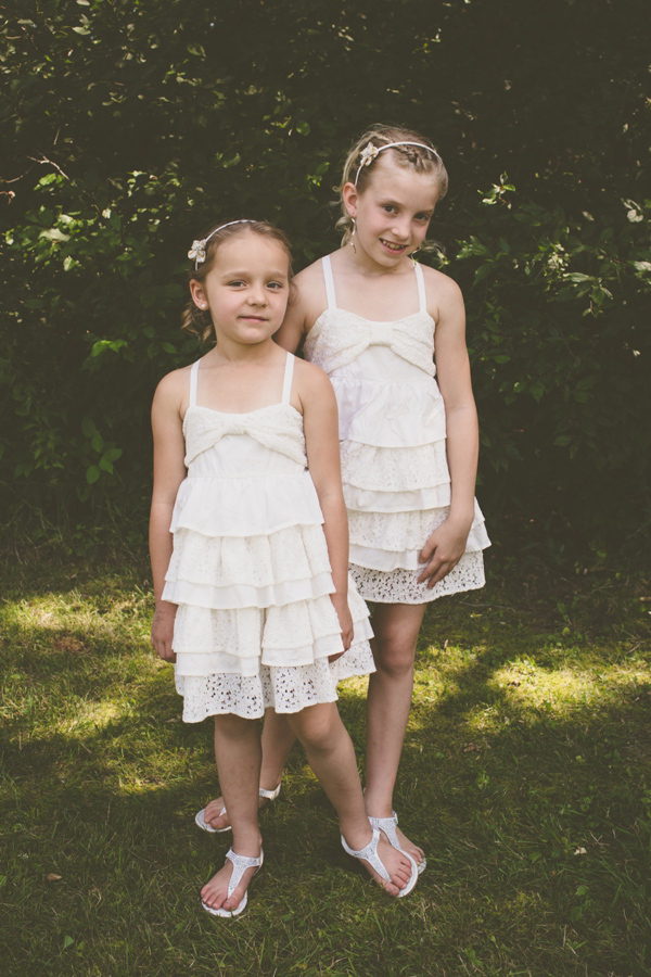 brown-and-white-wisconsin-wedding
