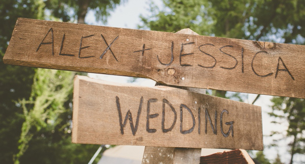 brown-and-white-wisconsin-wedding