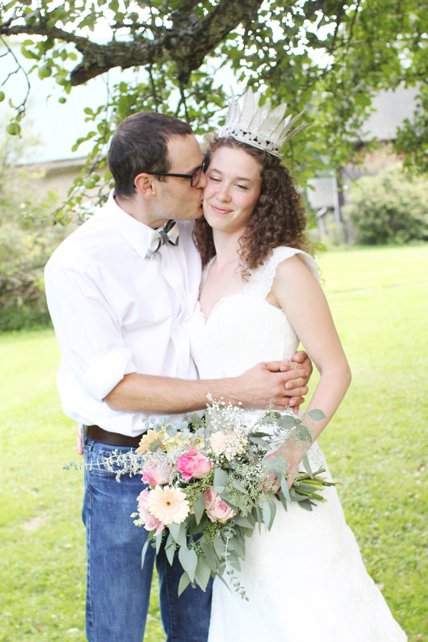 coral-mint-and-gold-wedding-ideas