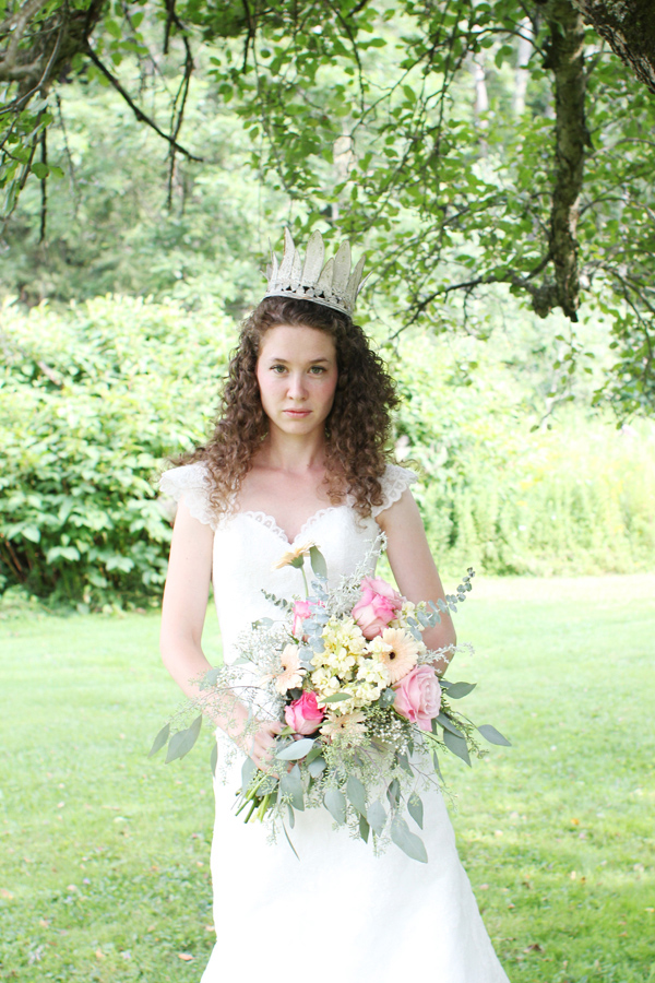coral-mint-and-gold-wedding-ideas