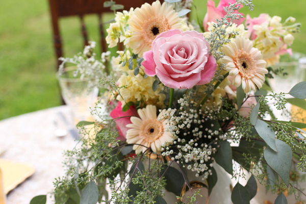 coral-mint-and-gold-wedding-ideas