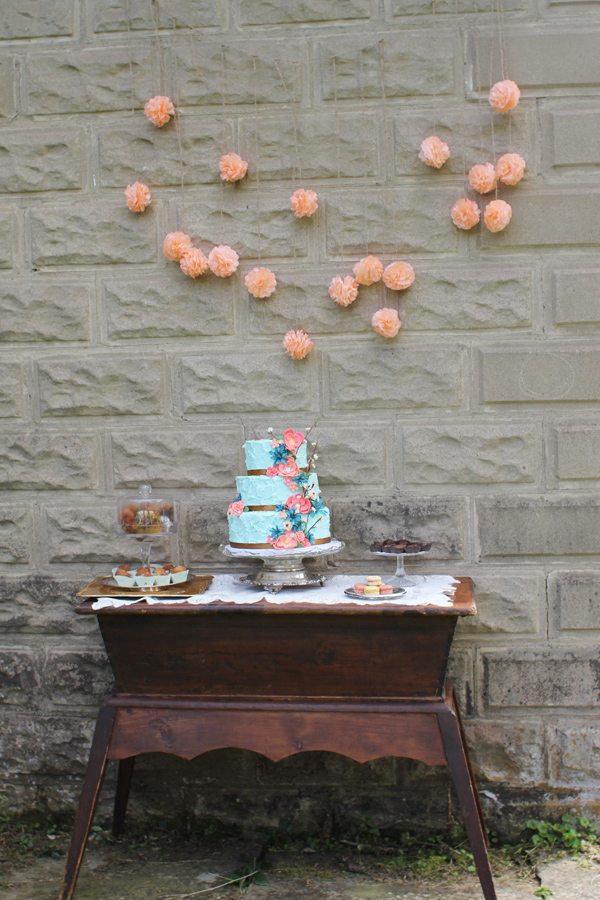 coral-mint-and-gold-wedding-ideas