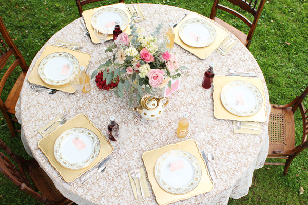 coral-mint-and-gold-wedding-ideas