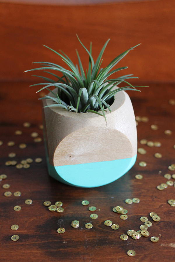 coral-mint-and-gold-wedding-ideas