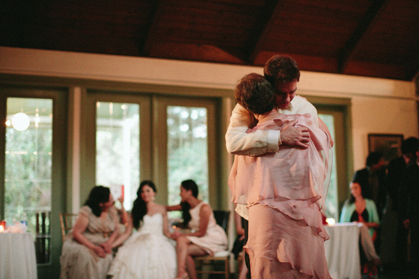 elegant-vineyard-wedding-in-pink-and