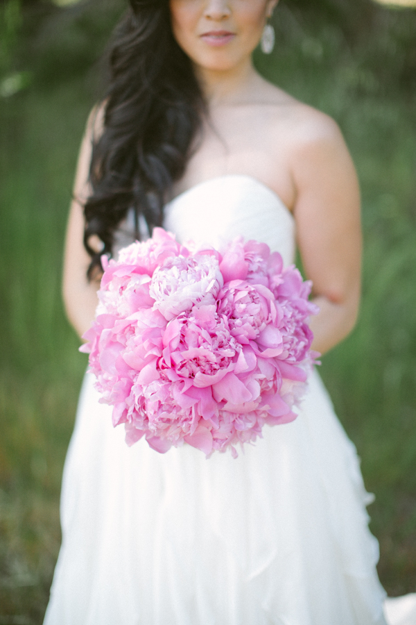 elegant-vineyard-wedding-in-pink-and