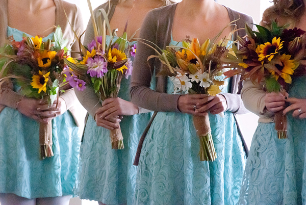 fall-inspired-heart-and-arrow-wedding