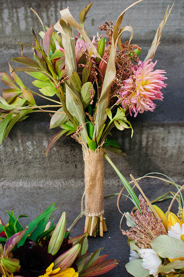 fall-inspired-heart-and-arrow-wedding