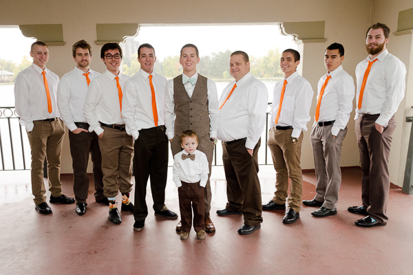 fall-inspired-heart-and-arrow-wedding