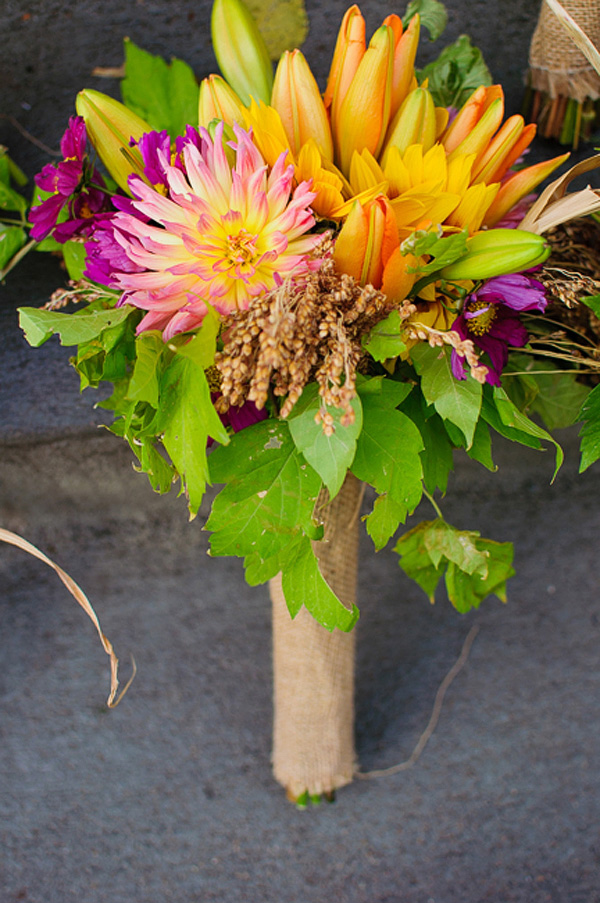 fall-inspired-heart-and-arrow-wedding
