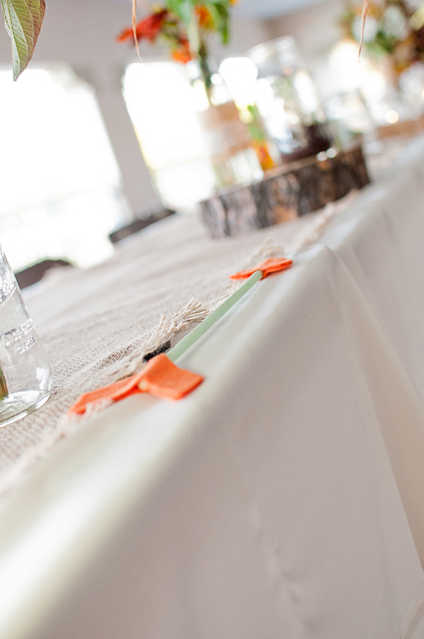 fall-inspired-heart-and-arrow-wedding