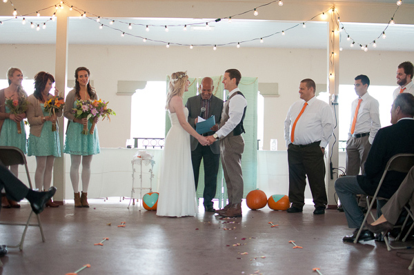 fall-inspired-heart-and-arrow-wedding