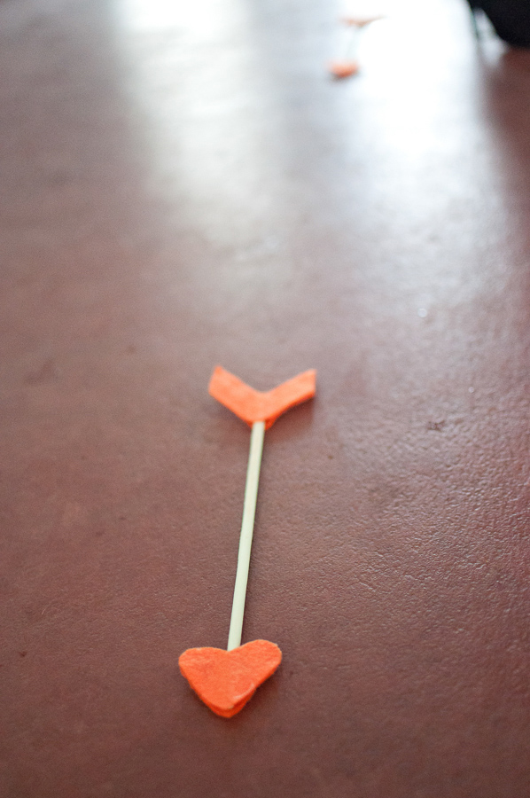 fall-inspired-heart-and-arrow-wedding