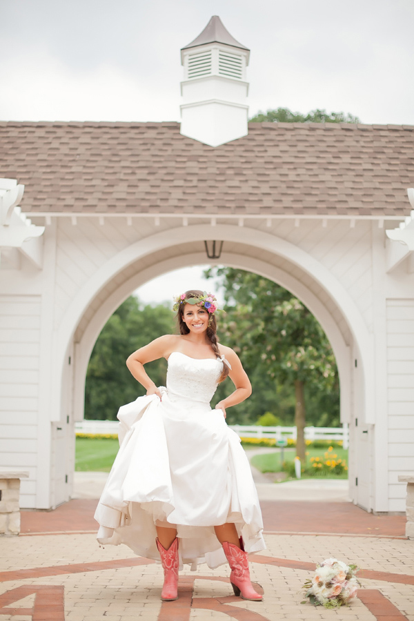 free-equestrian-wedding-templates-and