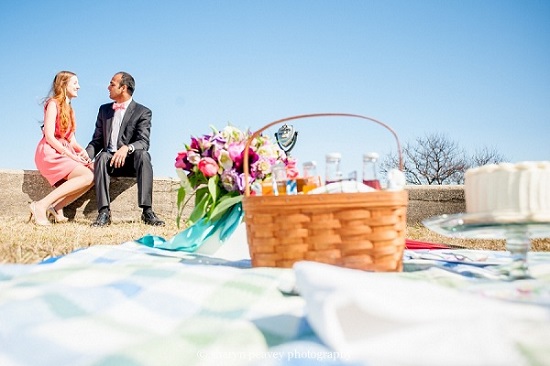 Romantic couple enjoying a picnic date