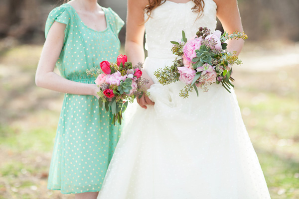 mint-pink-and-gold-wedding-ideas
