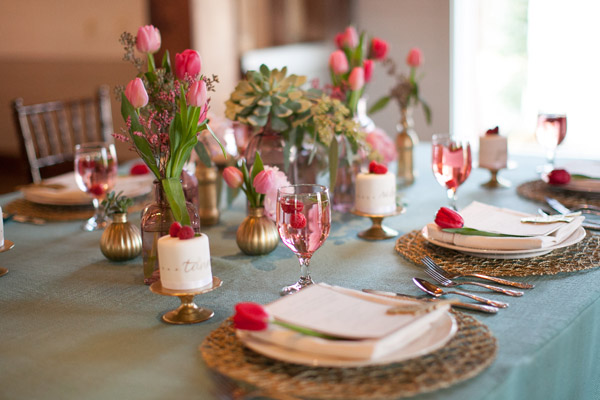 mint-pink-and-gold-wedding-ideas