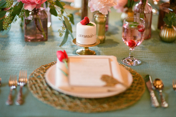 mint-pink-and-gold-wedding-ideas