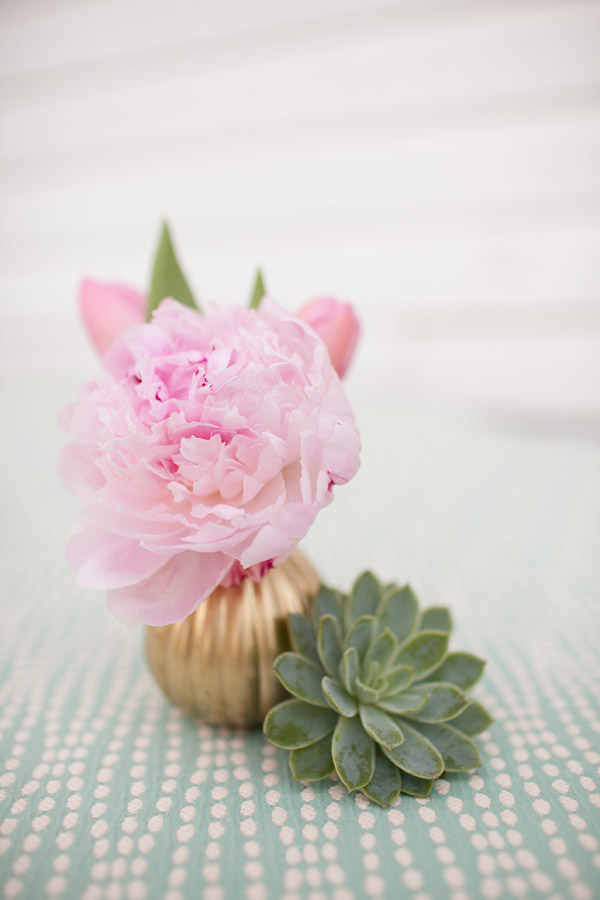 mint-pink-and-gold-wedding-ideas