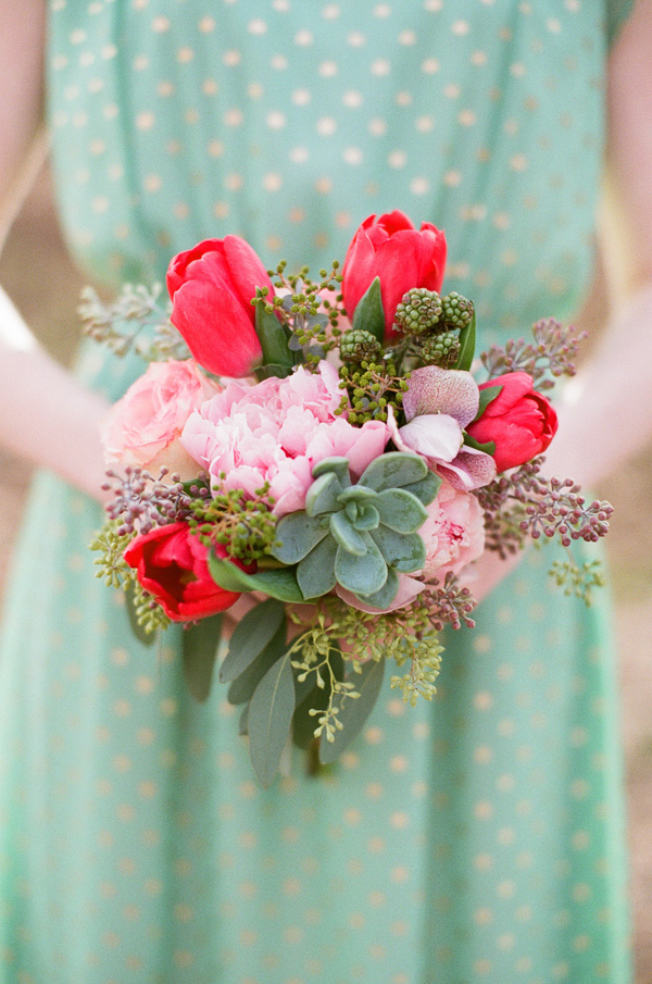 mint-pink-and-gold-wedding-ideas