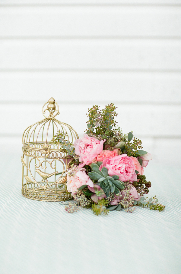 mint-pink-and-gold-wedding-ideas