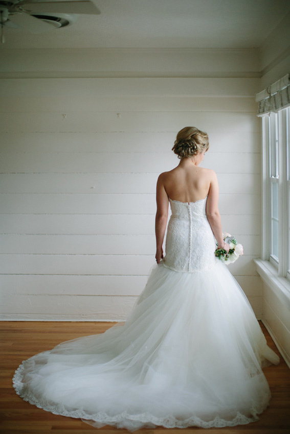 peach-and-gray-wedding-at-cypress
