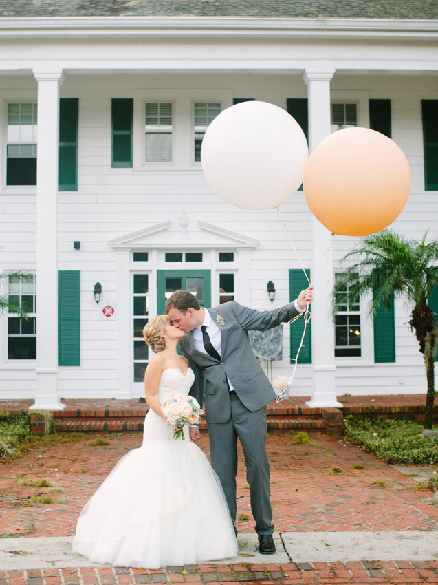 peach-and-gray-wedding-at-cypress