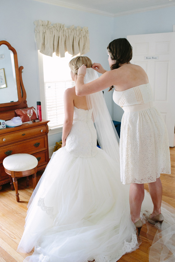 peach-and-gray-wedding-at-cypress