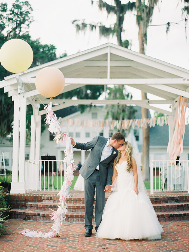 peach-and-gray-wedding-at-cypress