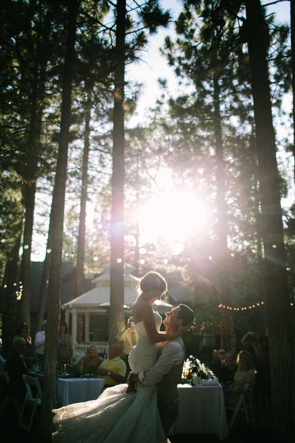 romantic-woodland-wedding