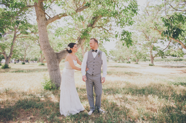 rustic-summer-wedding-at-walnut-grove