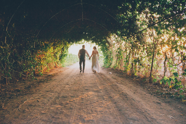 rustic-summer-wedding-at-walnut-grove