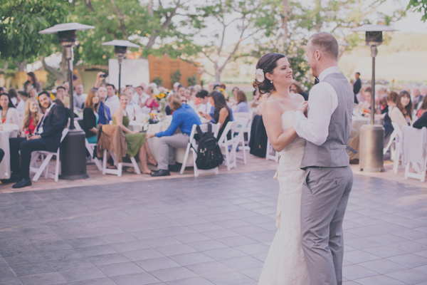 rustic-summer-wedding-at-walnut-grove