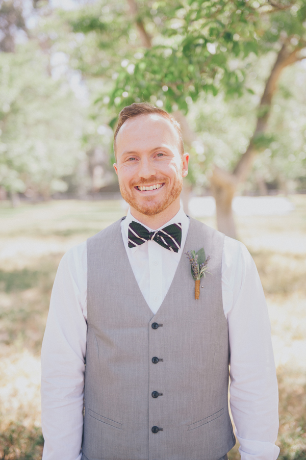 rustic-summer-wedding-at-walnut-grove
