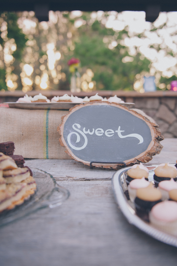 rustic-summer-wedding-at-walnut-grove