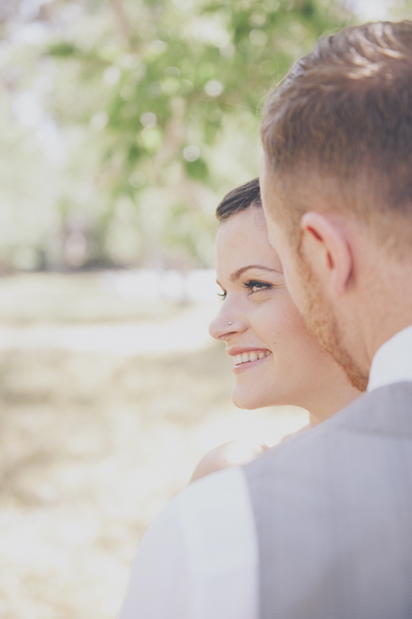 rustic-summer-wedding-at-walnut-grove