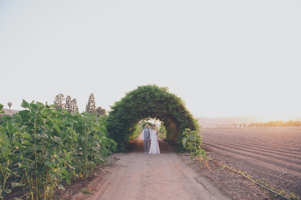 rustic-summer-wedding-at-walnut-grove