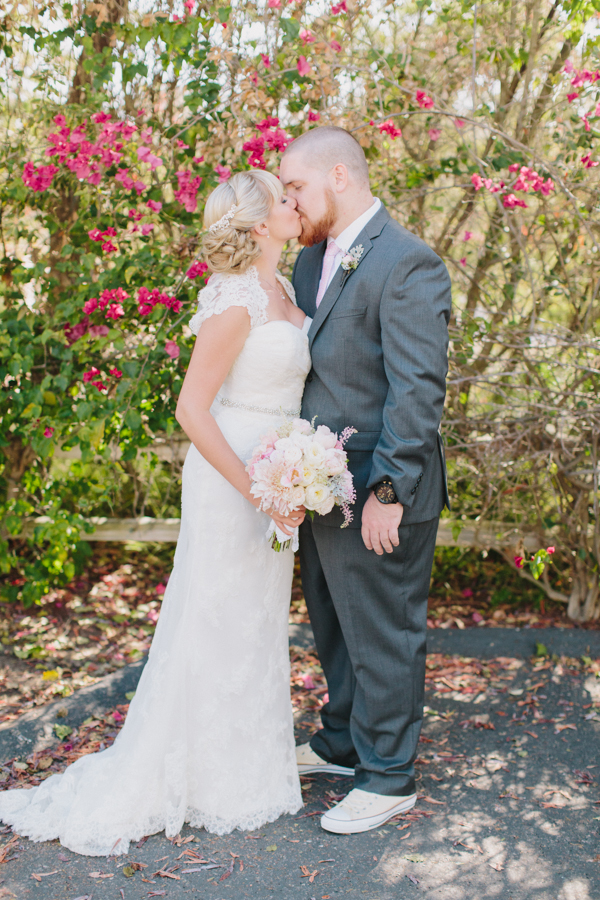 san-diego-light-pink-and-gray-wedding